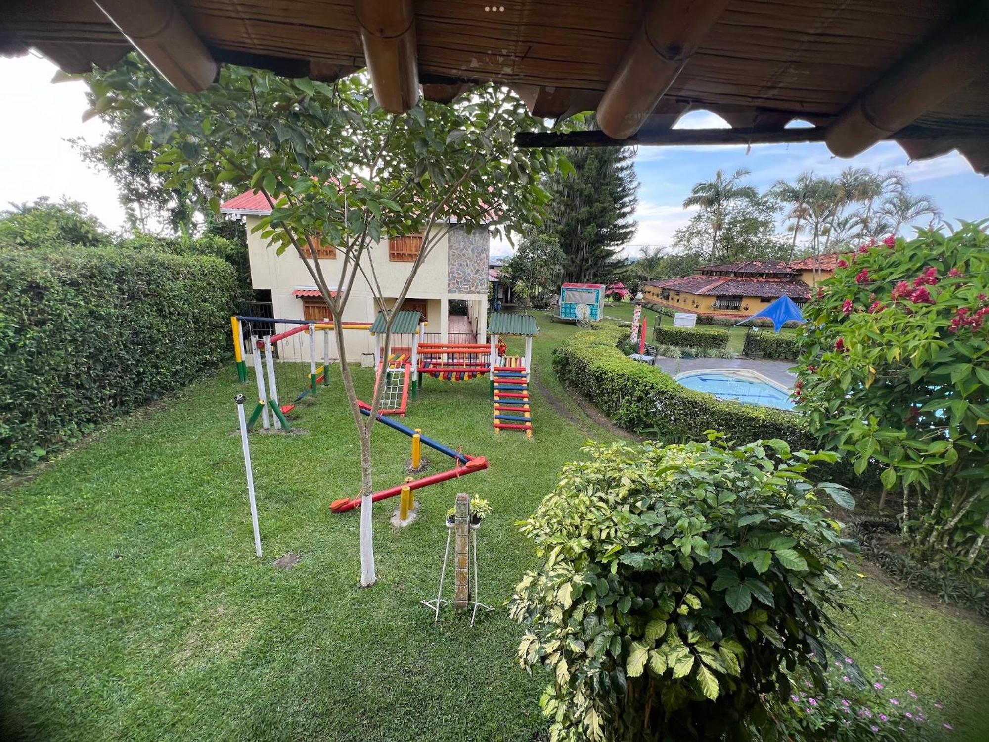 Villa Alejandra Del Quindio Calarcá Eksteriør billede