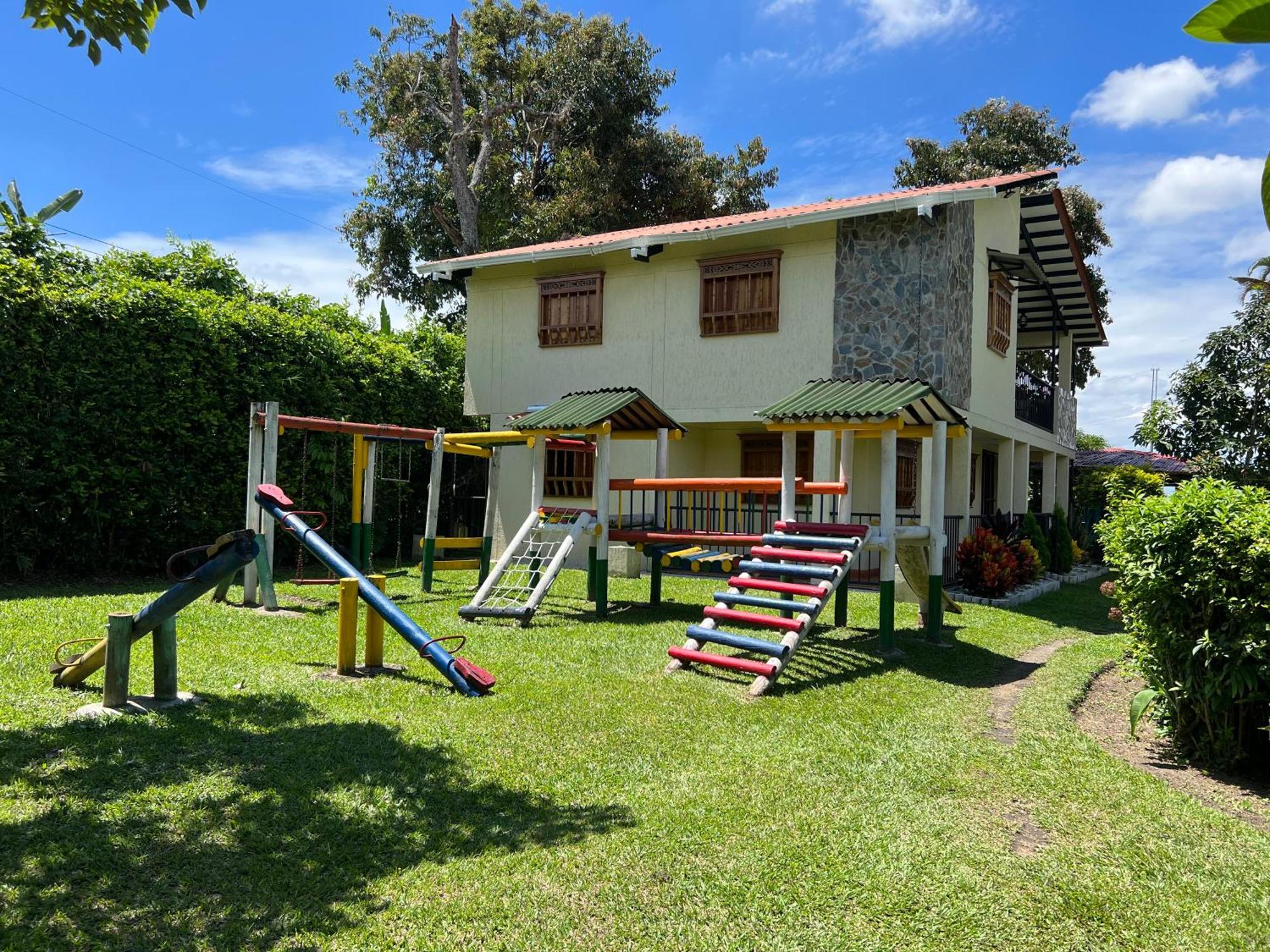 Villa Alejandra Del Quindio Calarcá Eksteriør billede